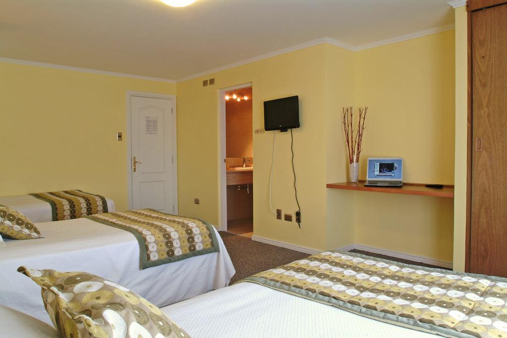 Hotel Carpa Manzano Punta Arenas Exterior photo
