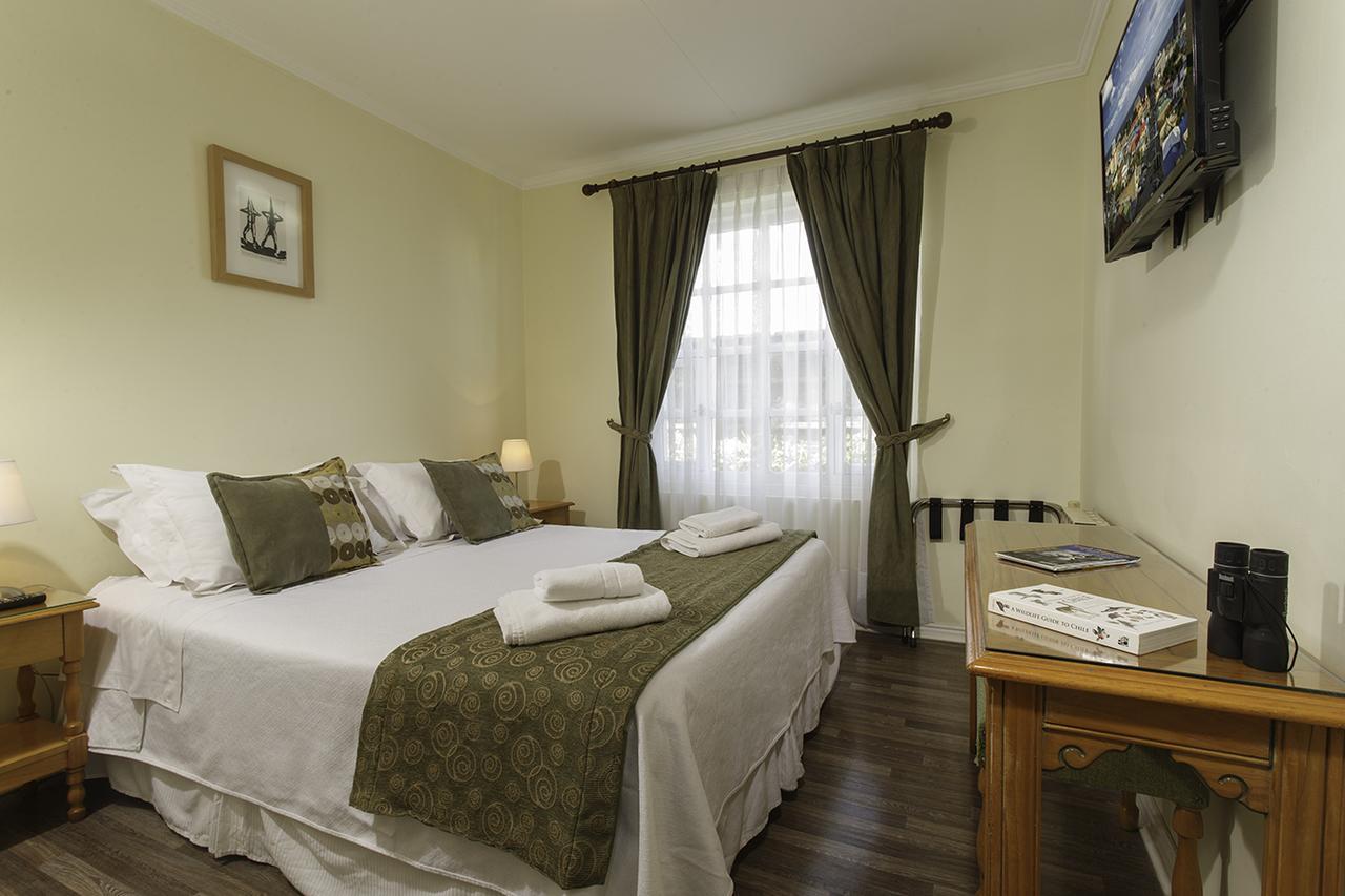 Hotel Carpa Manzano Punta Arenas Exterior photo