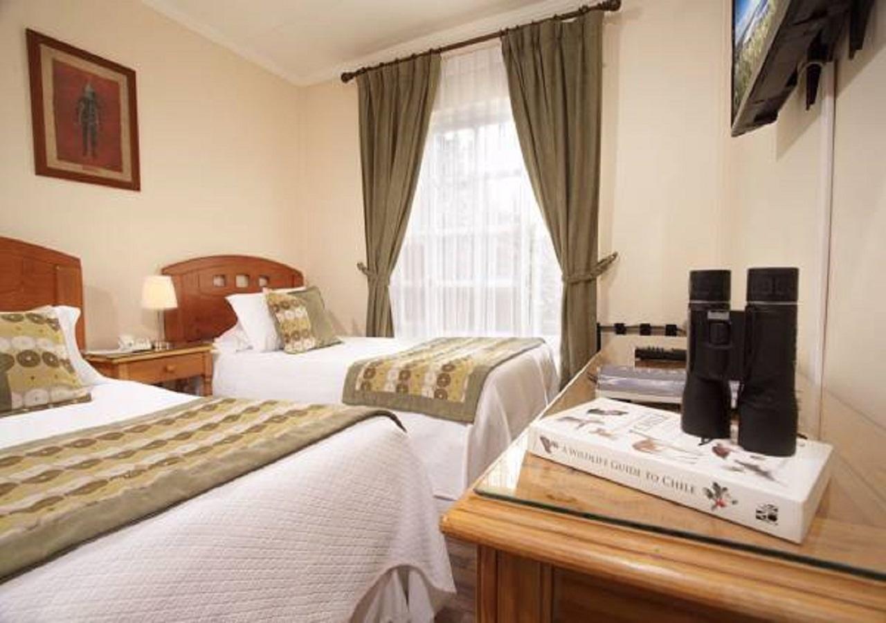 Hotel Carpa Manzano Punta Arenas Exterior photo